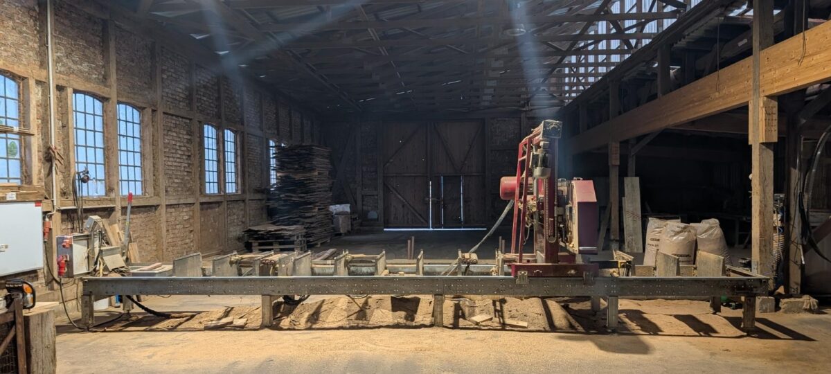 Wir machen alles aus alter Eiche