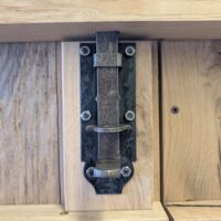 Tore aus altem Eichenholz