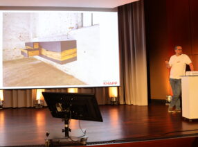 Im Dialog mit der Branche: Benjamin Staude auf dem 4. Süddeutschen Holzbaukongress
